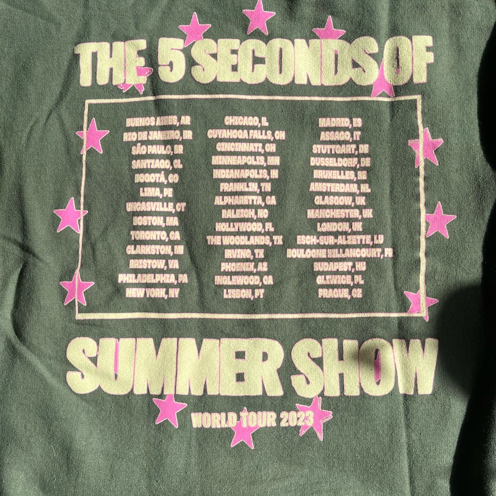 2023 Tour 5 Seconds of Summer green crew neck